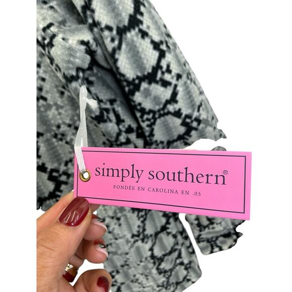 SIMPLY SOUTHERN Shacket - Snake Gray/Black- Size XL -New NWT - Picture 9 of 11